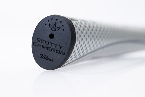 Gray Matador Grip (MED)